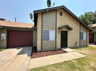 1110 W Chestnut St #B, Exeter, CA 93221