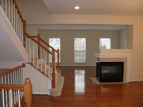 5th image of 5016 Cool Fountain Ln