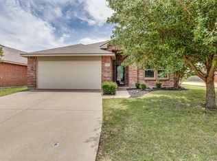 1300 Elkford Ln, Justin, TX 76247