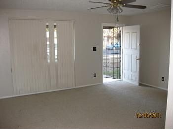 4th image of 339 E Park Ave