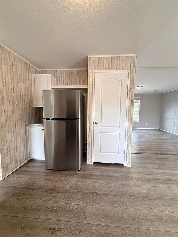 3 bed, 2.0 bath, 1400 sqft, $1,485 — Photo 3