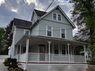 104 N Valley Rd, Paoli, PA 19301