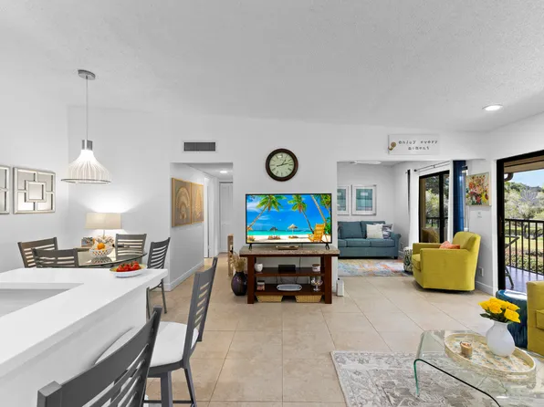 15492 Lakes Of Delray Boulevard #203, Delray Beach, FL 33484