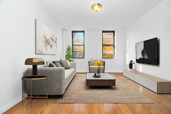 Rented by REAL New York | media 5