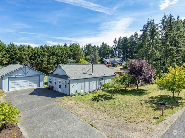 10 Jefferson Place, Port Hadlock, WA 98339