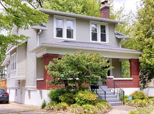 855 Eastern Pkwy, Louisville, KY