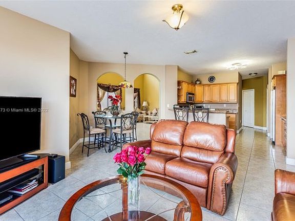 5th image of 11353 NW 46th Ln