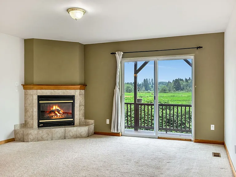 90560 Logan Rd ~ Meiners 26-0215DME01 — Photo 13
