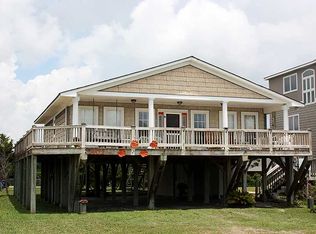 1402 E Dolphin Dr, Oak Island, NC 28465