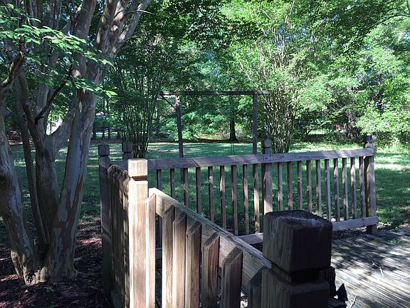 5th image of 4471 Mixedwood Dr