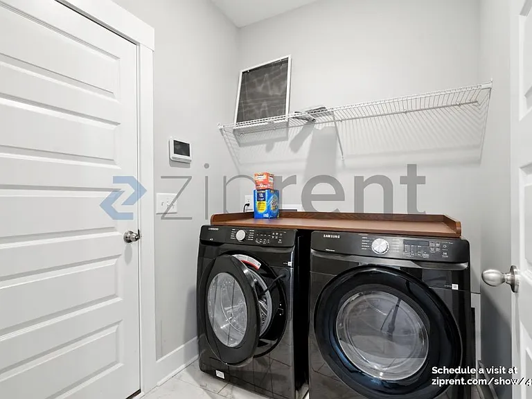 203 Hudson Dr — Photo 14