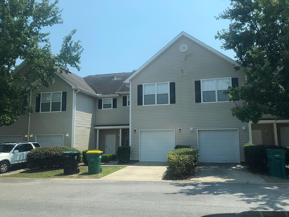 1st image of 106 Farrah Ave