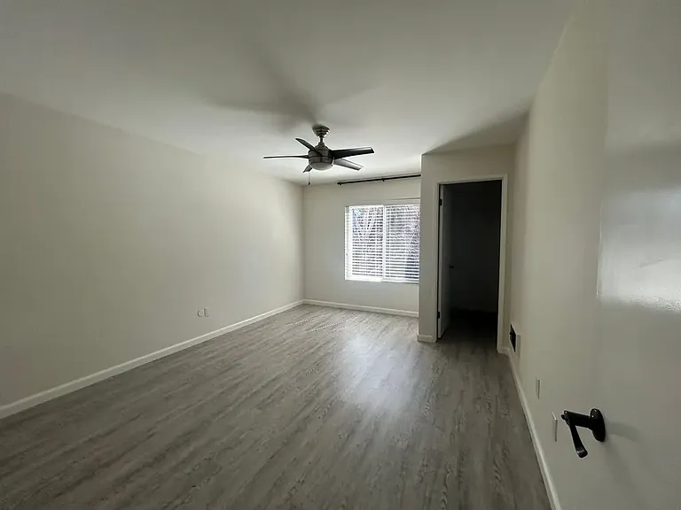 11295 Los Osos Valley Rd #13 — Photo 6