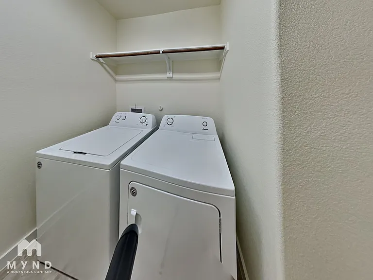 4725 Tanglewood Dr — Photo 22