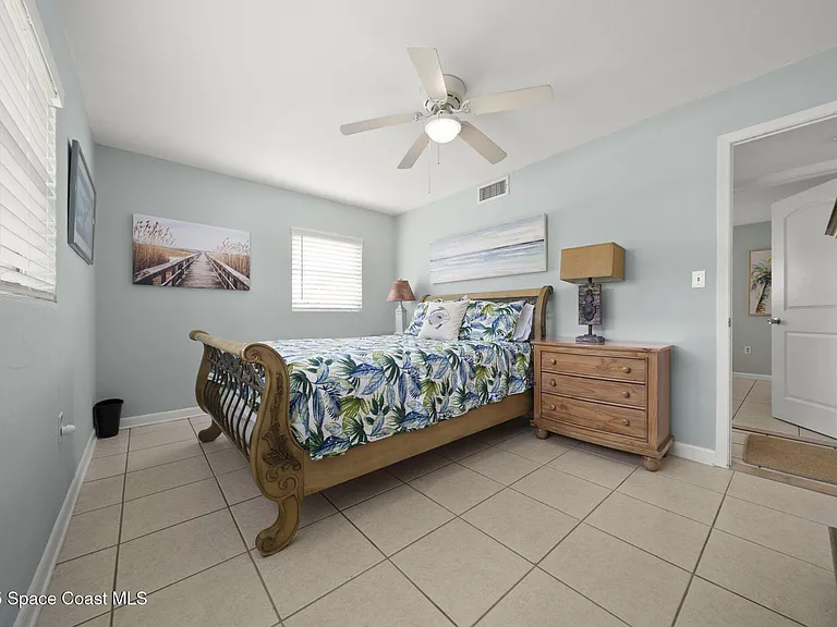 2005 Plumosa Way — Photo 15
