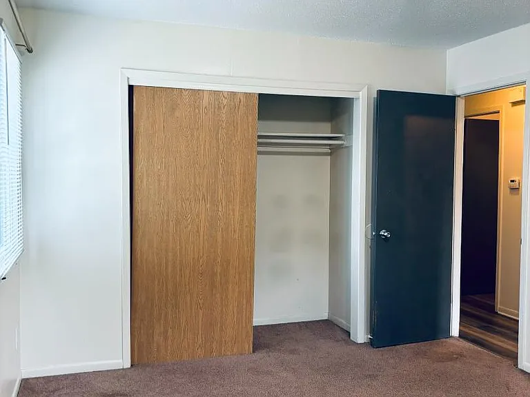 Unit Photo