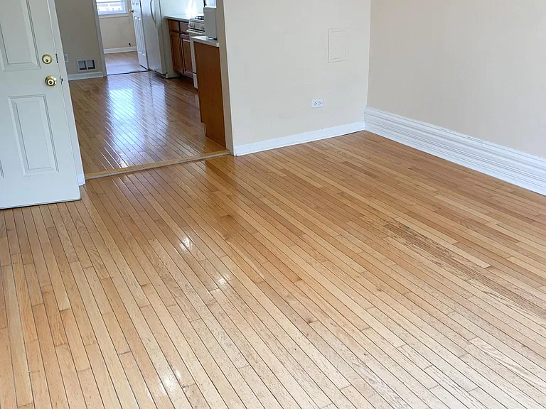 3111 N Southport Ave #2 — Photo 3