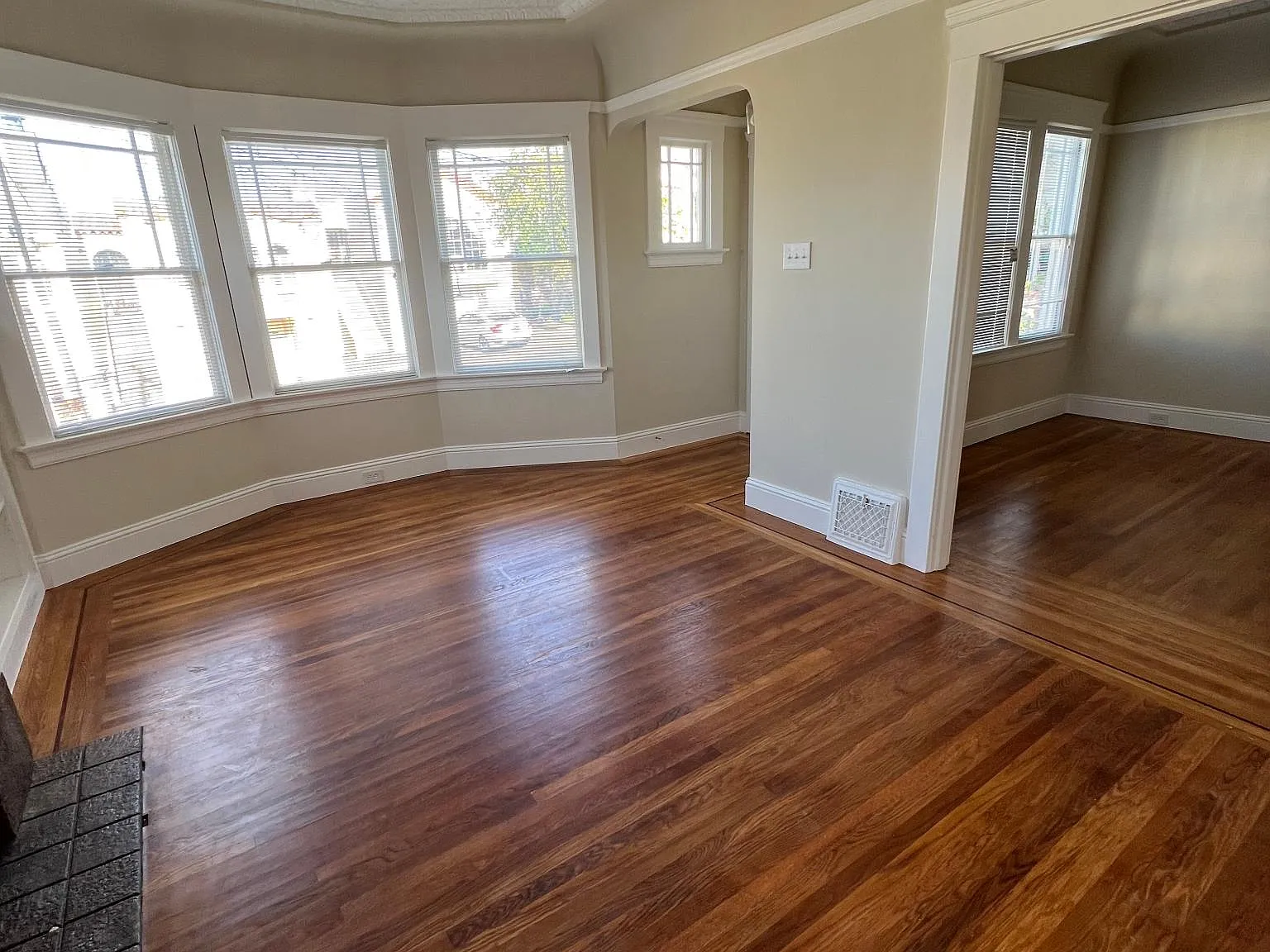 500 Templeton Ave — Photo 3