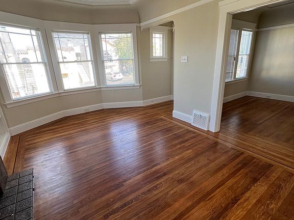 3rd image of 500 Templeton Ave