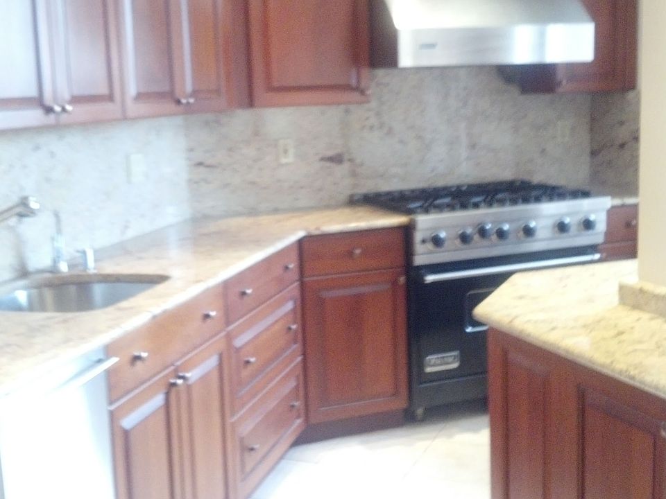 Gourmet Kitchen