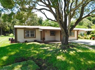4424 Seminole St, Fort Myers, FL 33905