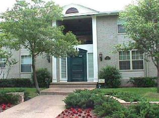 4416 Travis St APT 211, Dallas, TX 75205