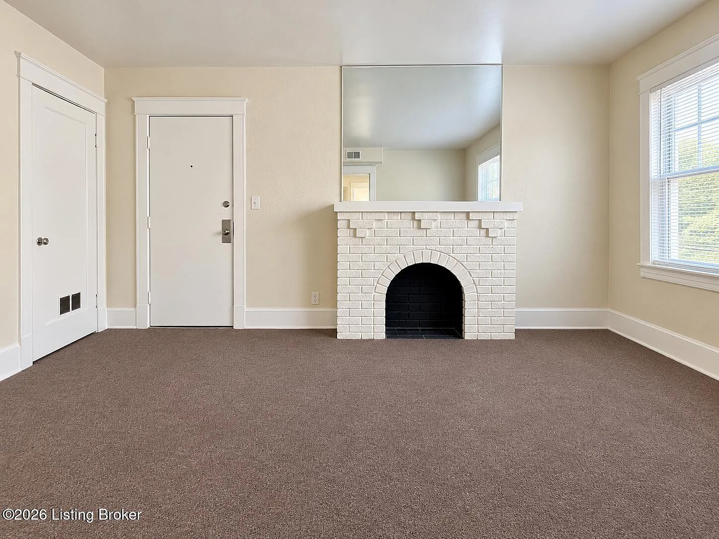 2 bed, 1.0 bath, 750 sqft, $550 — Photo 3