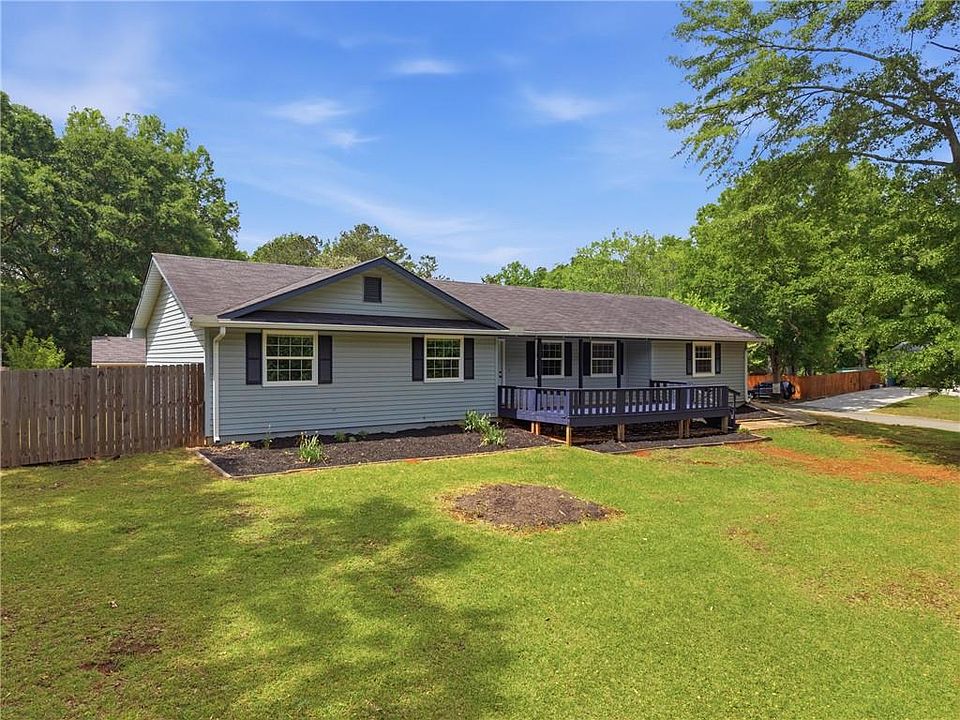 1st image of 2396 Wales Dr