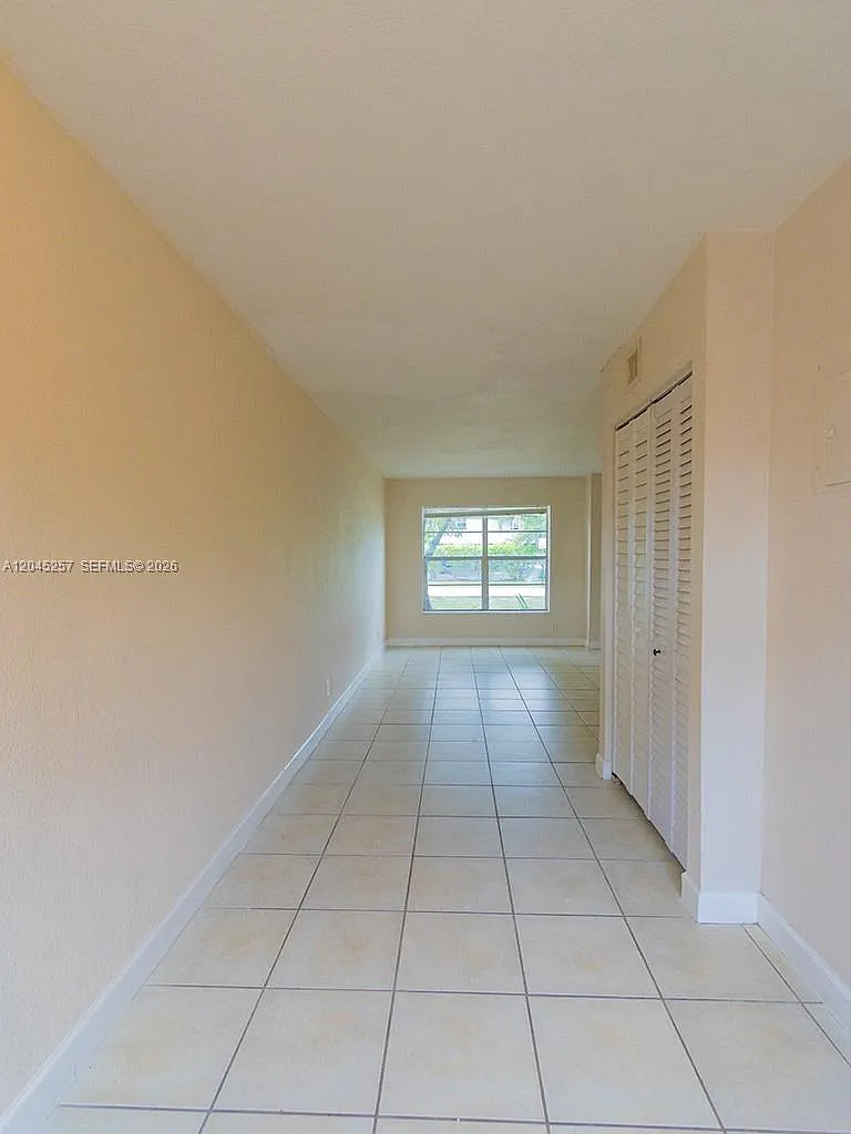 Townhouses Of Plantation — Photo 4