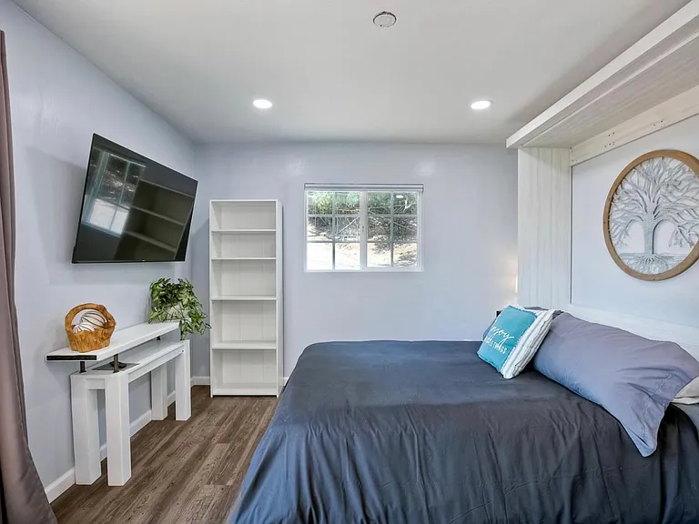 4467 Mayapan Dr #STUDIO — Photo 5