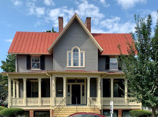 804 Charles St APT A, Fredericksburg, VA 22401