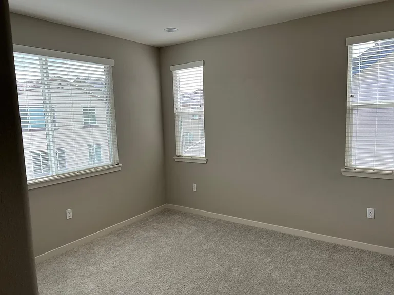 Upstairs Bedroom 1