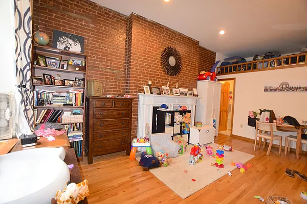 Rented by Guidance Realty Corp. | media 4