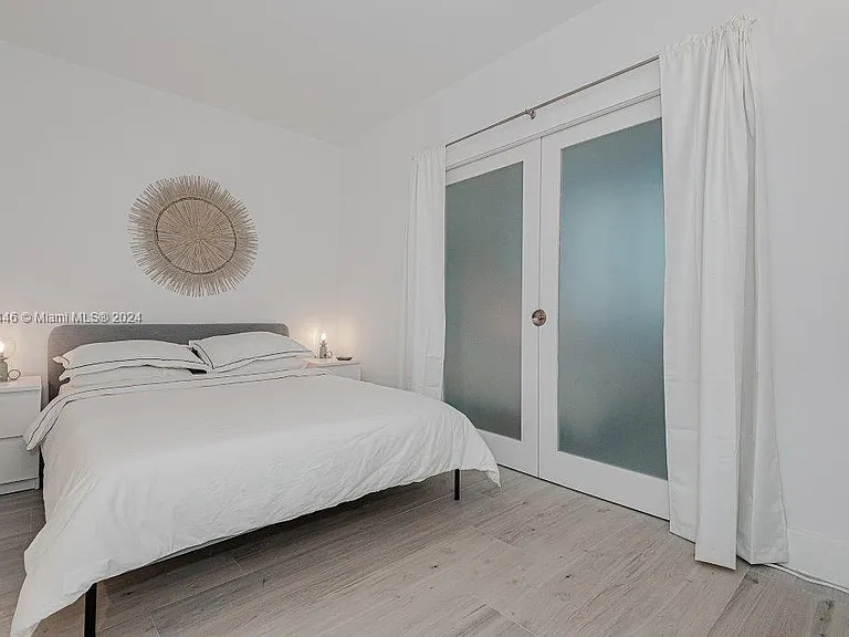 2301 Collins Ave #1115 — Photo 14