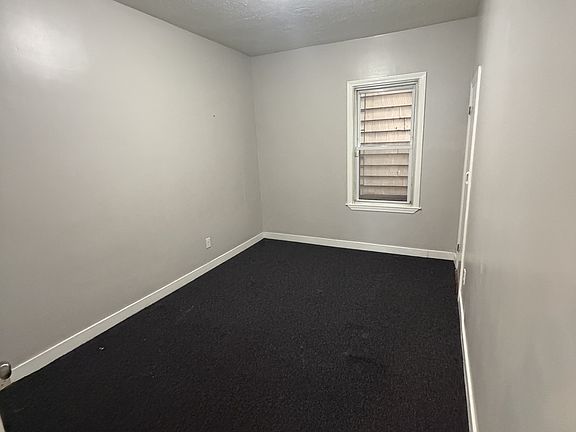 4th image of 346 Sawyer St #1N