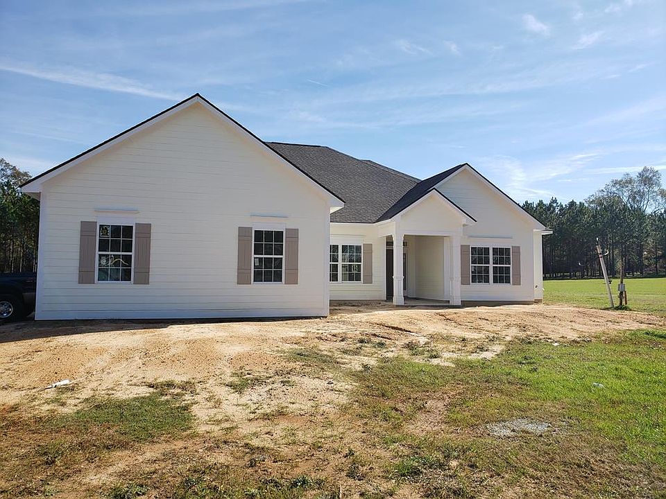 1st image of 152 Station Dr