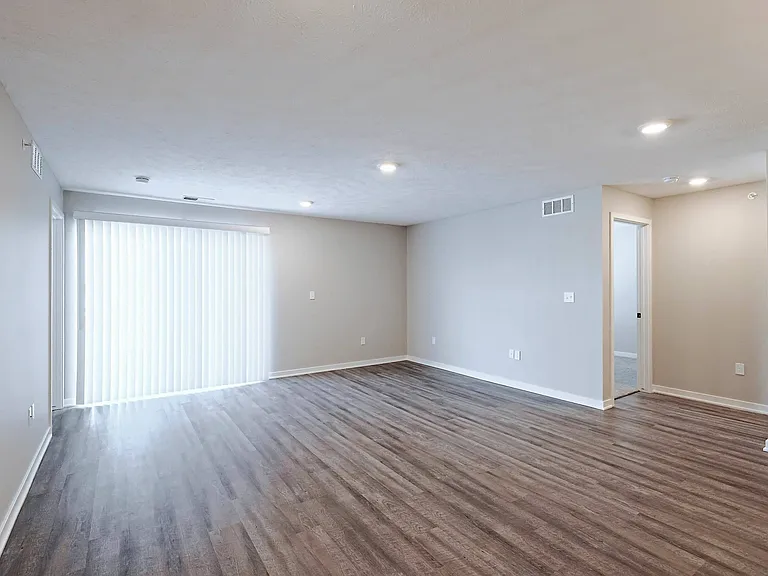 Village West Apartments — Photo 118