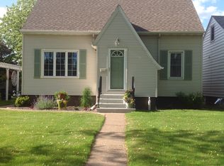915 N 22nd St, Superior, WI 54880