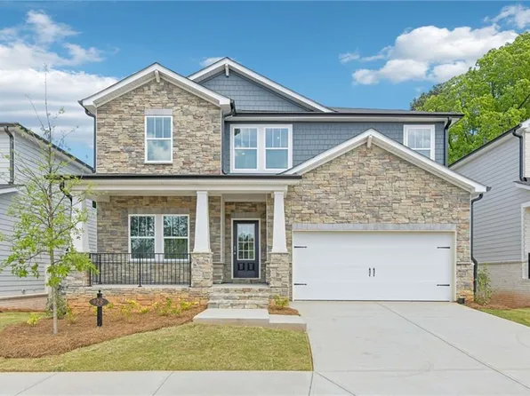 928 Brookshade Trl, Lawrenceville, GA 30045