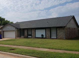427 Leaning Elm Dr, Norman, OK 73071
