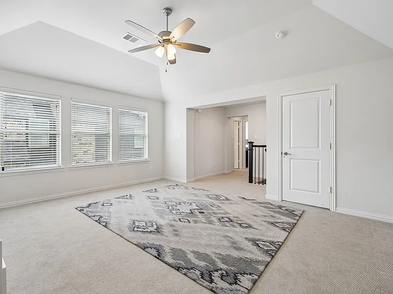 4131 Dewberry Ln — Photo 36