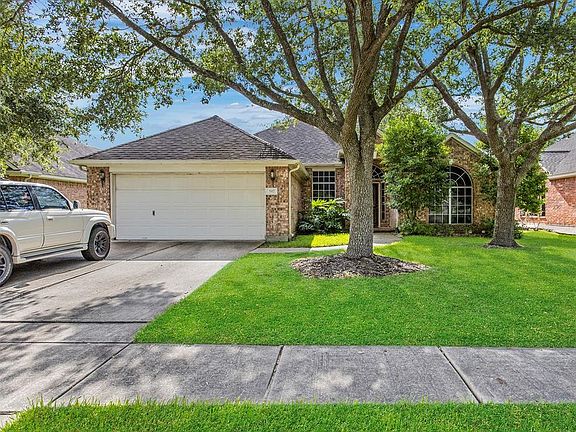 3rd image of 517 Cottage Grove Ct