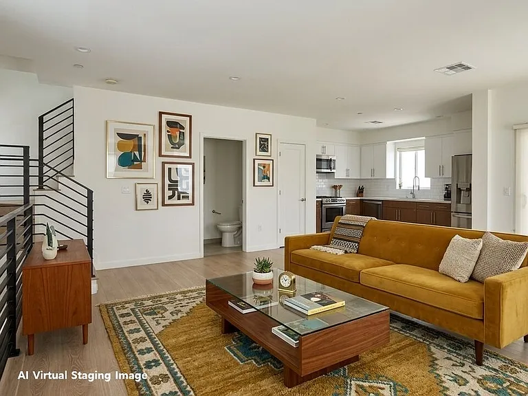 5222 Satsuma Ave — Photo 6