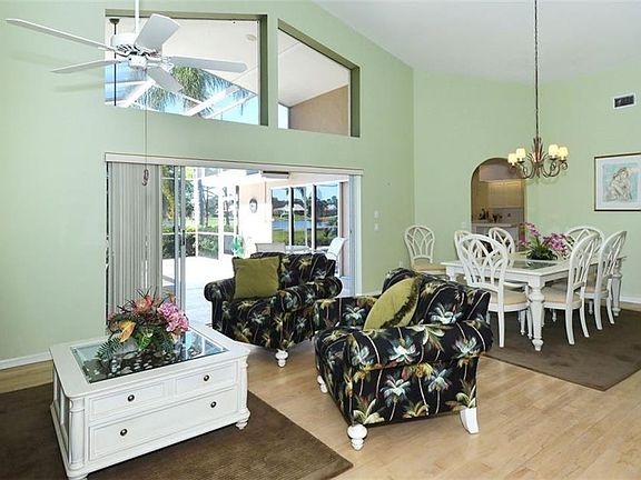 4th image of 325 Coral Creek Dr
