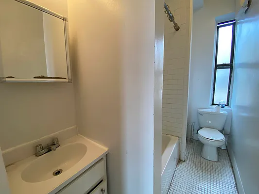 Rented by Corcoran | media 19