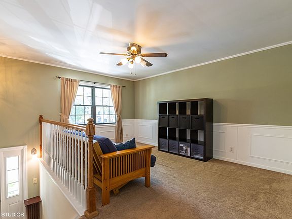 3rd image of 4190 Brentwood Ln