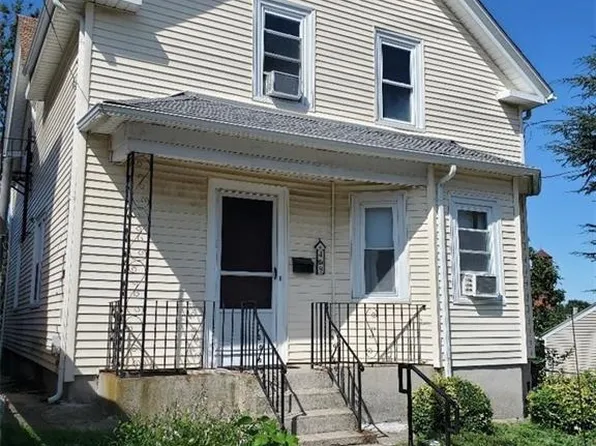 49 Hendrick St, Providence, RI 02908