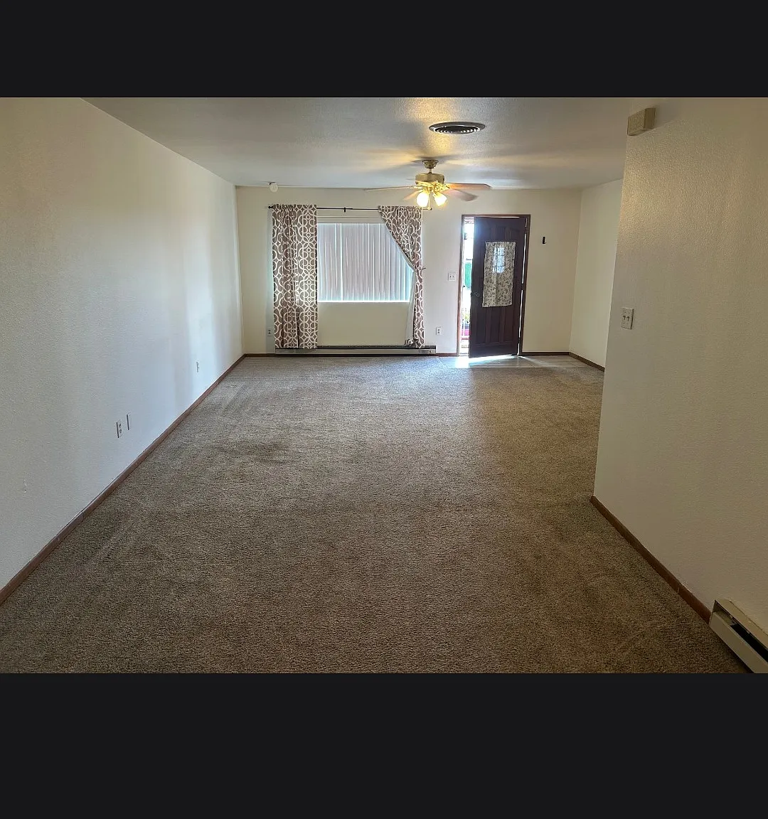 367 S Navajo Drive — Photo 3
