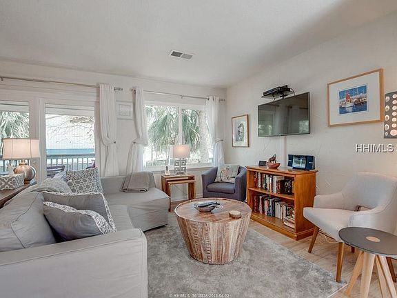 5th image of 102 Cordillo Pkwy #102
