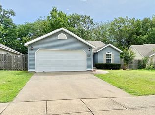 4343 W Serviceberry Dr, Fayetteville, AR 72704